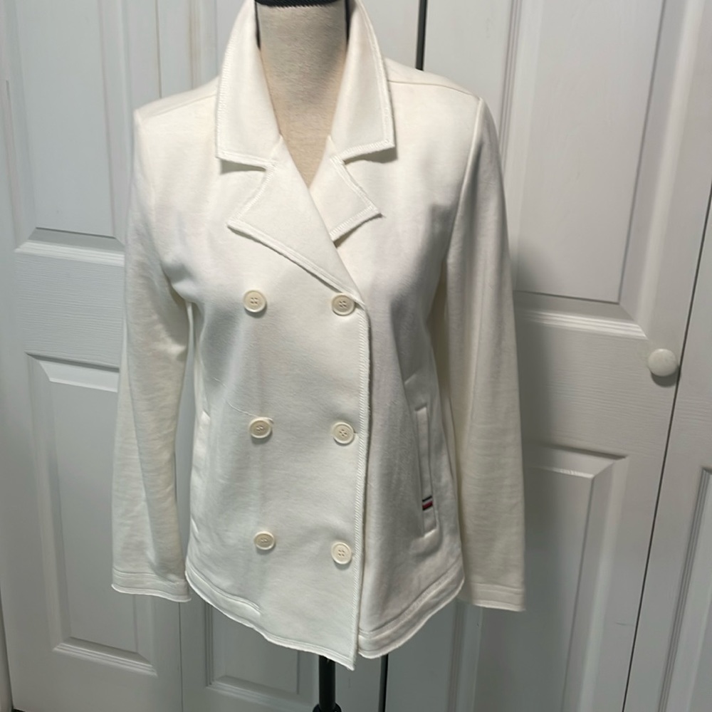 Adorable Tommy Hilfiger off white jacket/pea coat sz M